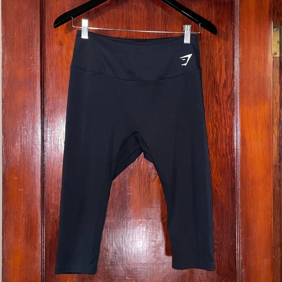Cropped Gymshark Leggings - Picture 1 of 4